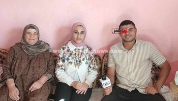محرر "أهل مصر" مع الدكتورة سحر جلال قناوي ووالدتها