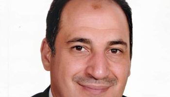  المهندس أيمن عبد الحليم هيبة، المدير التنفيذي لجمعيه تنميه الطاقه الجديدة والمتجددة