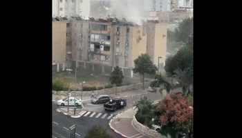 سقوط صاروخ على تل أبيب