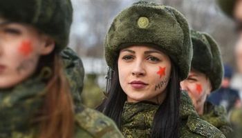 مجندات في جيش اوكرانيا