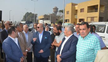 محافظ بنى سويف يتابع الحركة المرورية في ناصر 