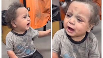 بكاء طفل فلسطيني