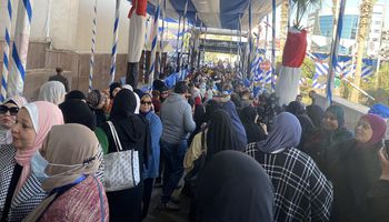طوابير أمام اللجان الانتخابية ببورسعيد 