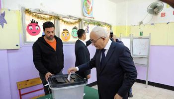 وزير التعليم يدلي بصوته في الانتخابات الرئاسية