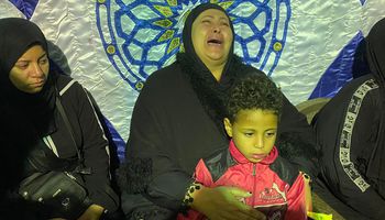 والدة محمد ضحية التعذيب فى احدى مصحات الادمان
