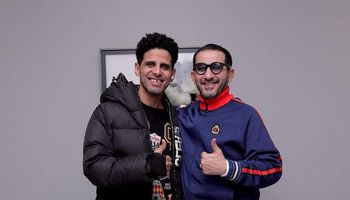 أحمد حلمي وحمدي الميرغني