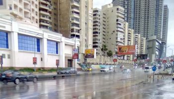 امطار غزيرة تضرب محافظة الإسكندرية 