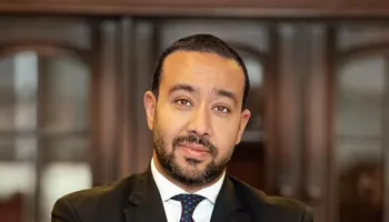 محمد نصر الرئيس التنفيذي للشركة المصرية للاتصالات 