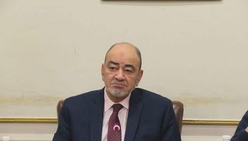 محمد إسماعيل عبده رئيس الشعبة العامة للمستلزمات الطبية