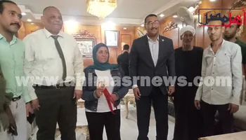  لحظة وصول البطلة صفاء النجار