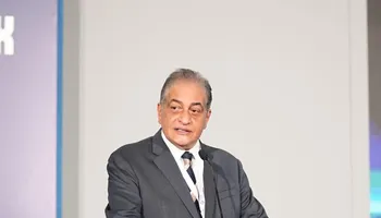 أسامة كمال 