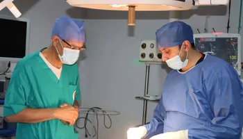 عملية جراحية 