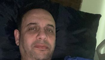 مصطفى قمر 