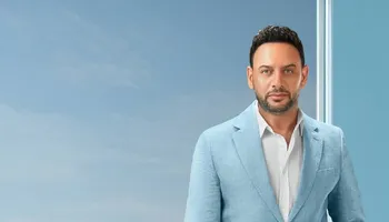 مصطفى قمر 