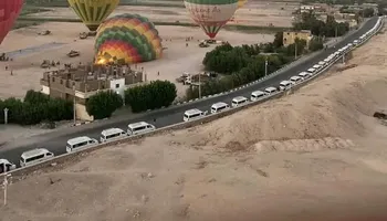 البالون الطائر بالأقصر
