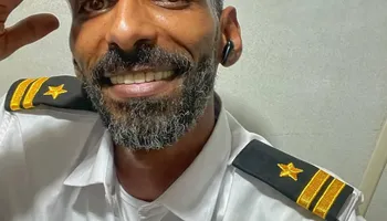 بحارة مصريين عالقين بالامارات يوجهون نداء استغاثة لحمايتهم من الموت