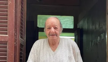 أشهر عازب في مصر