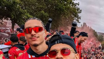 احتفالات لاعبي ليفربول