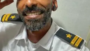 قائد السفينة