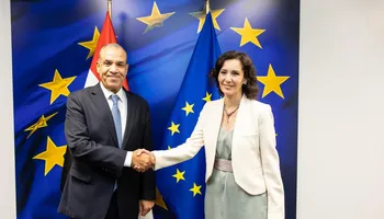 وزير الخارجية والمفوضية الأوروبية