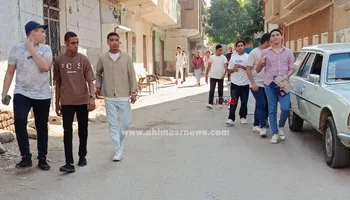 لحظة دخول طلاب الثانوية العامة بقنا للجان الامتحانات 