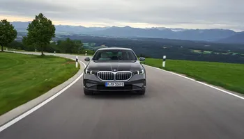  BMW 520i Luxury 