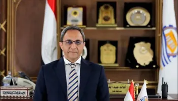 الدكتور خالد عبدالحليم محافظ قنا 