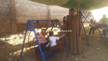 إقبال على الملاهي الشعبية بكفر الشيخ 