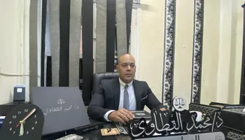 المستشار القانوني لنقابة الأطباء ببورسعيد فى واقعة وفاة سلمى : الام ابتسمت للبيبي و بعدها توقف القلب و لم يعرض مبالغ مالية على أهلها