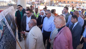 جانب من جولة وزير الإسكان بكورنيش الإسكندرية