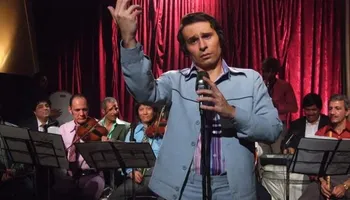 محمود عزازي 