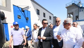 وزير الإسكان 