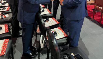 وزير قطاع الاعمال