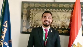الشاعر عبدالرازق الشريف 