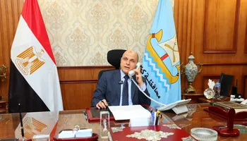 محافظ كفر الشيخ يهنيء أوائل الدبلومات الفنية 