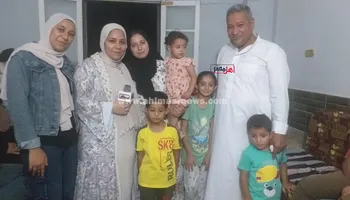 الطالبة إنجي أحمدين، الثانية على محافظة كفر الشيخ بالدبلومات الفنية وأسرتها