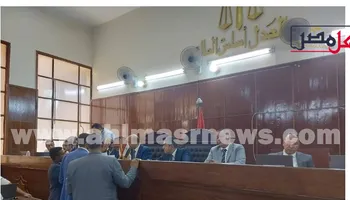 جانب من تلقي طلبات الترشح 