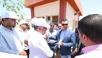 وزير الإسكان 
