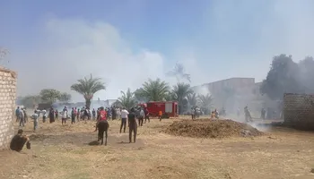 جانب من الحريق 