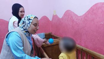 جانب من جولات وكيل صحة الإسماعيلية 