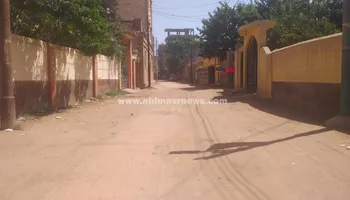 خلو الشوارع من المواطنين بسبب حرارة الجو 
