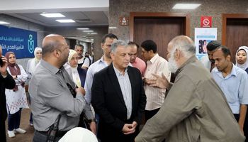 محافظ الإسماعيلية في جولات مفاجأة 