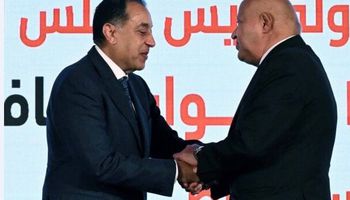 مصطفى مدبولي وعلي مصيلحي وزير التموين السابق