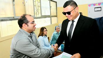 وزير الإسكان 