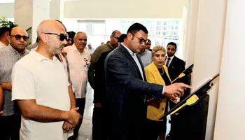 وزير الإسكان 