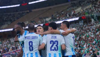 بيراميدز 