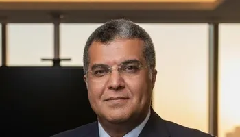 د. مجدي الحجري عميد الكلية