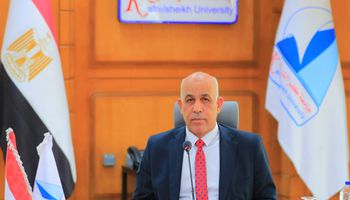 الدكتور إسماعيل إسماعيل،  القائم بأعمال رئيس جامعة كفر الشيخ 