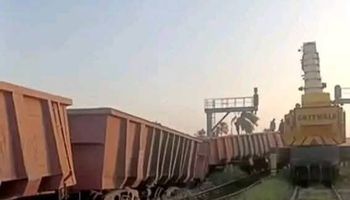 خروج 7 عربات طفل بقطار بنى سويف 
