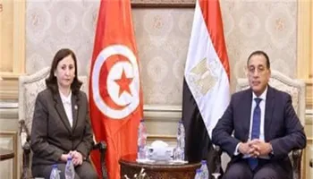رئيس مجلس الوزراء ونظيرته سارة الزعفراني